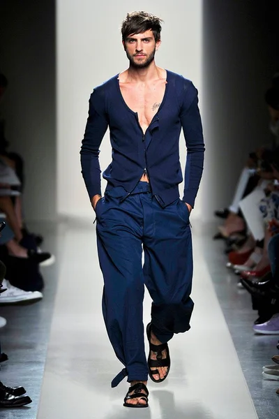 Look 21